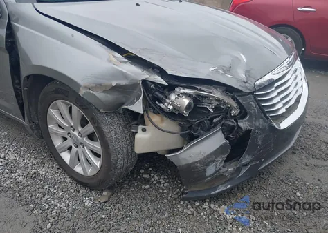 2013 Chrysler 200 Touring from USA, damaged, VIN 1C3CCBBG2DN731634